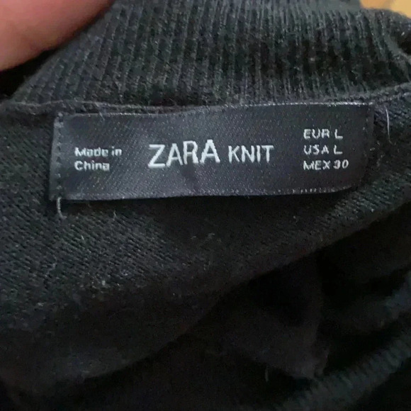 Zara knit  turtleneck - Picture 2 of 4